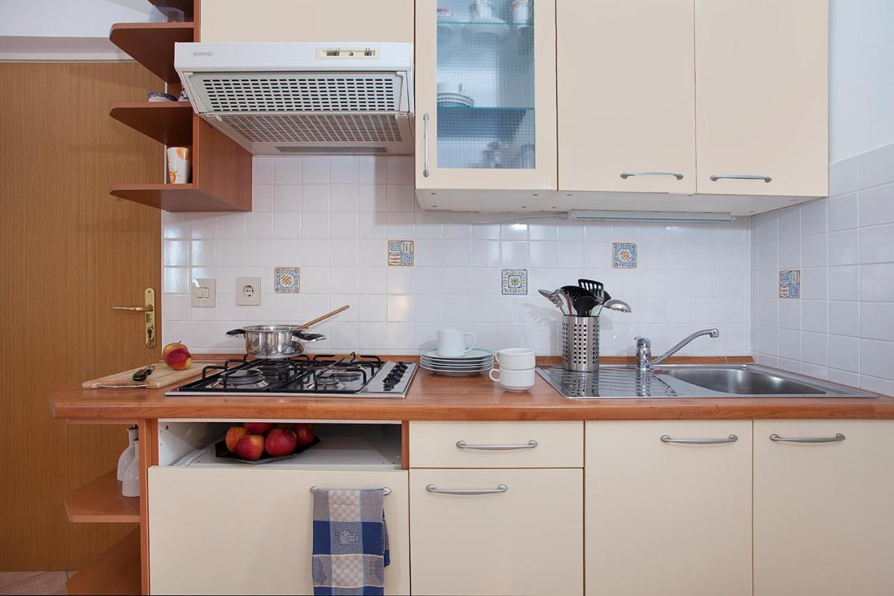 Apartments Agava Romantic Rabac Bagian luar foto