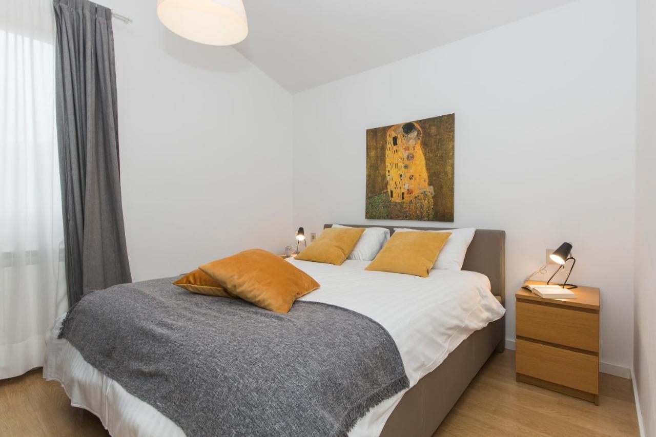 Apartments Agava Romantic Rabac Bagian luar foto